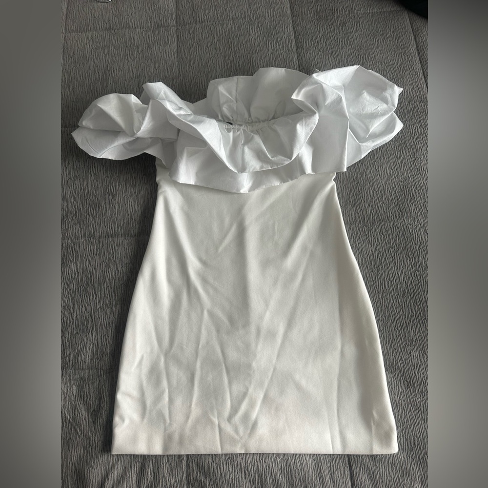 LANTHROPOLOGIE SUNDAY IN BROOKLYN sz L Off-The-Shoulder Ruffle Dress - Picture 3 of 3